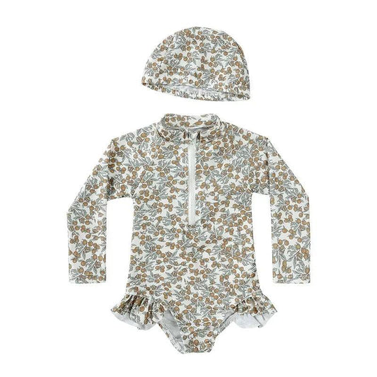 תמונה של "בגד ים שלם עם שרוולים ארוכים וכובע תואם - הטרנד הקיצי המושלם לשמירה על