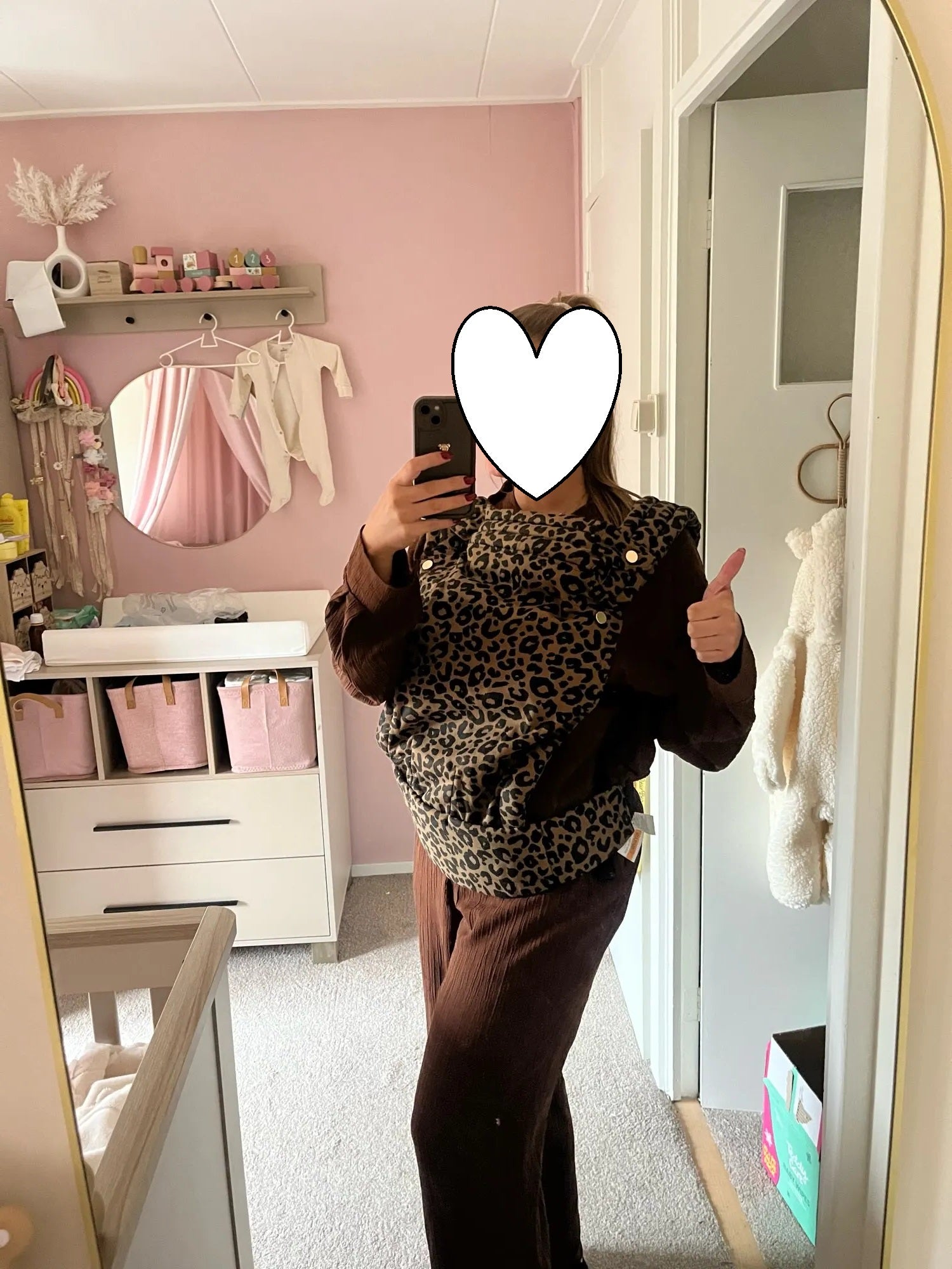 מנשא לתינוק “Bebe Kangaroo” – מנשא תינוקות נוח ובטיחותי - מיה מתנות שילדים אוהבים