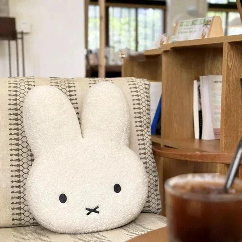 כרית – מיפי לבנה Miffy - מיה מתנות שילדים אוהבים